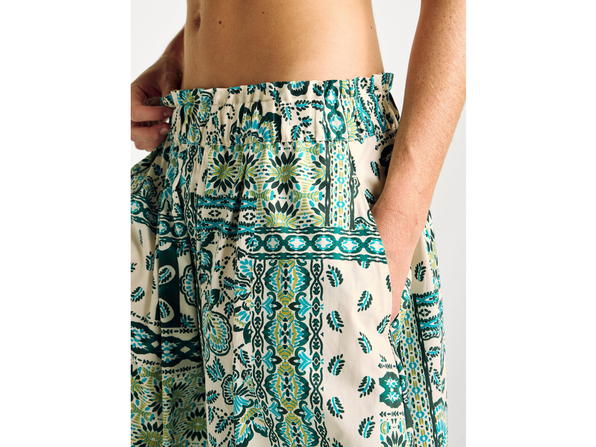 SKIRT Women image number 4